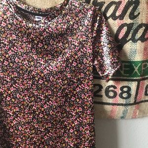 old navy size XS floral velvet short sleeve blouse